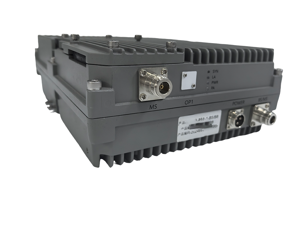  南岗三频手机信号接收器2000㎡